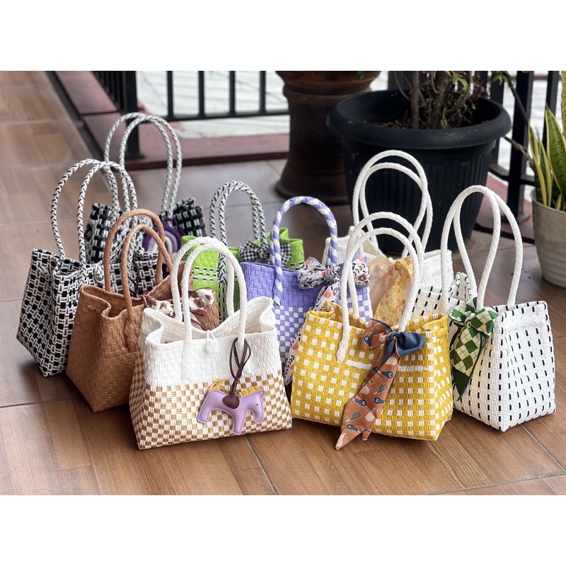 Termurah Tas Jali Premium Tas anyaman premium  M petty 28*15*22 PITA DI JUAL TERPISAH beli 10 free 1