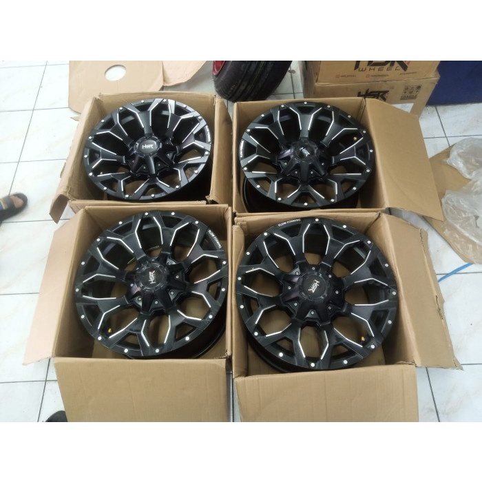 VELG MOBIL BEKAS GOKU HSR RING 18X9 PNP PAJERO,FORTUNER,STRADA,L200