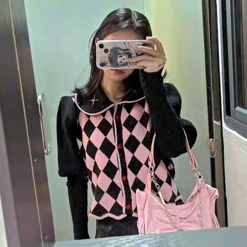 Red [Putri Catur] Hitam Kotak-kotak Sweater Kardigan Lengan Panjang Kerah Boneka Lucu Lembut Kancing Hati Merah Jacquard