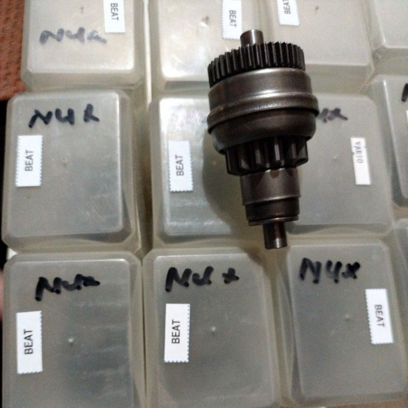 pinion stater/ gigi granat stater vario/beat