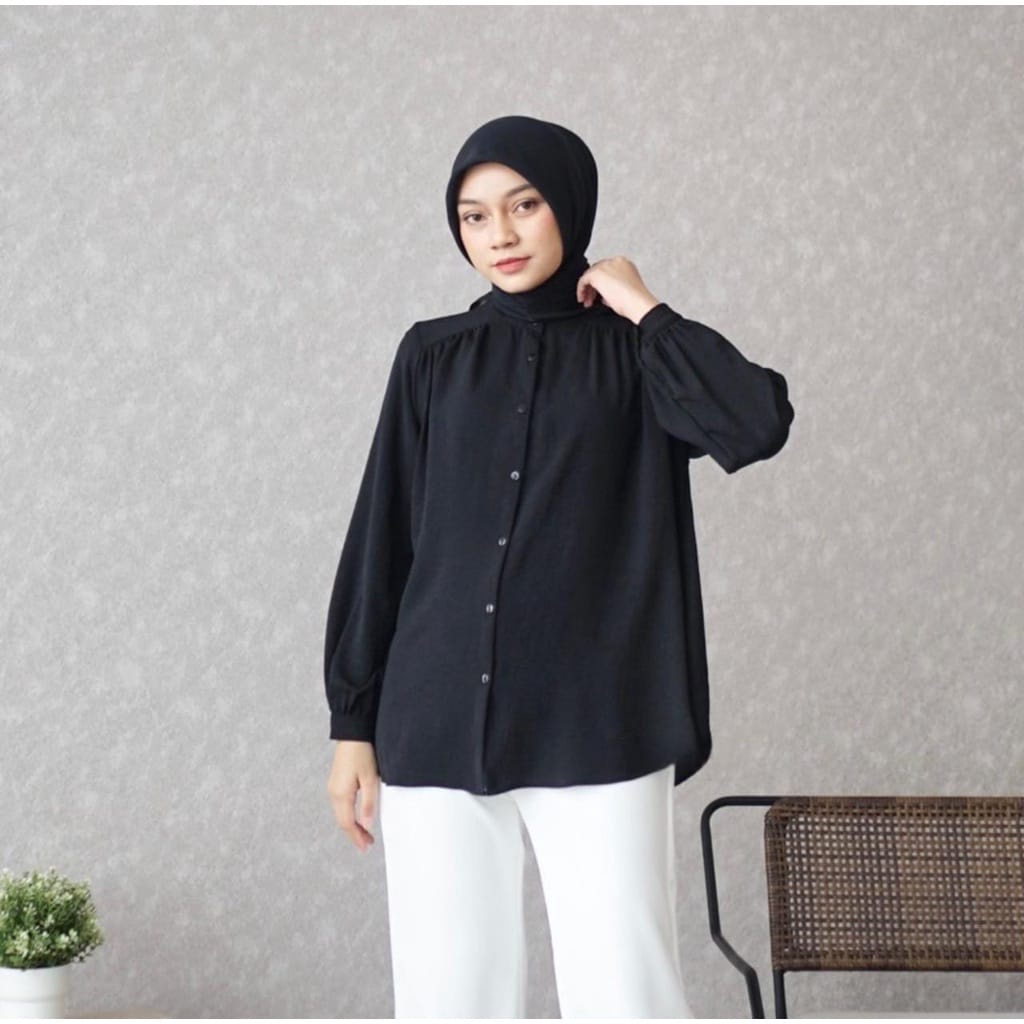 VAIA BLOUSE OVERSIZE / BAJU ATASAN WANITA CRINKLE AIRFLOW /KEMEJA WANITA TERBATU VIRAL (BANYAK SIZE M. L. XL)