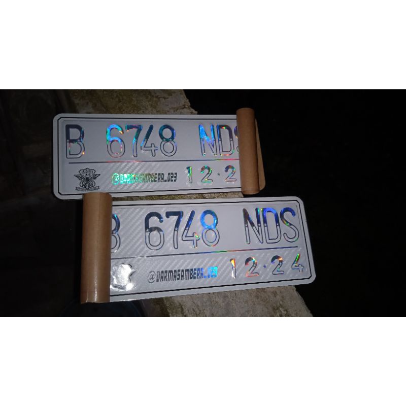 plat nomer carbon hologram mika