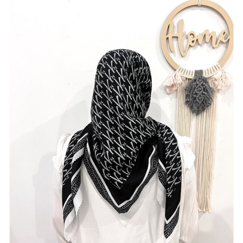 KERUDUNG/HIJAB SEGI EMPAT MOTIF LASABELLE dan VN/VZ TERBARU
