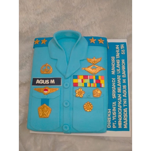 

Cake 3 D fondant cake baju polisi cake baju TNI CAKE Polisi Cake TNI