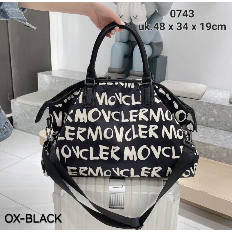 Tas Travel/ Tas Olahraga Canvas  Fashion Wanita Import