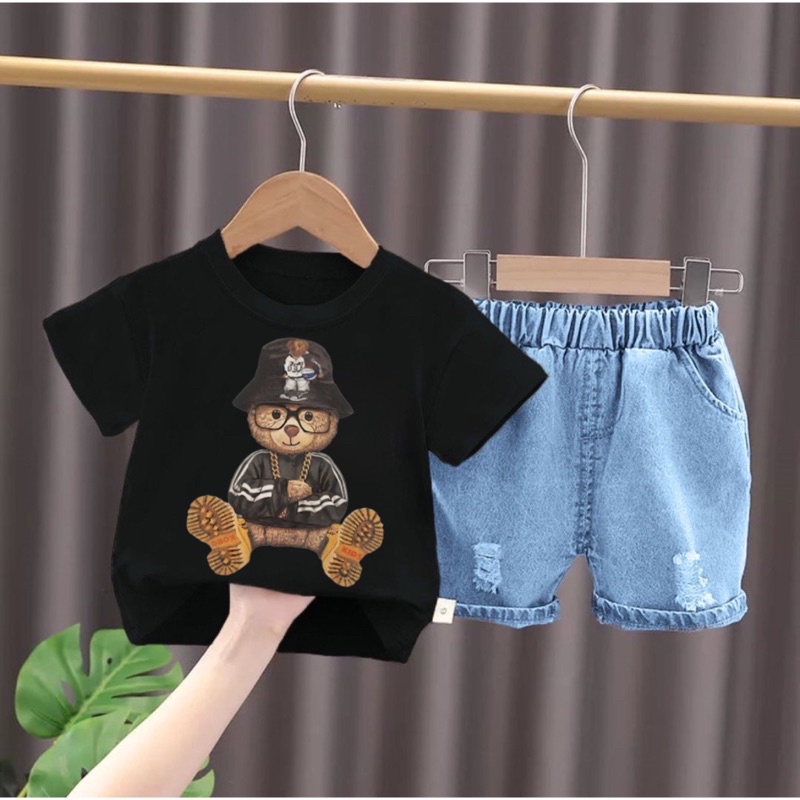 SETELAN KAOS BAJU CELANA JEANS BAYI ANAK (UNISEX) MOTIF TEDDY BEAR BOOT BUCKET USIA 6 BULAN-5 TAHUN BEST TRENDY TERBARU TERMURAH/ FASHION SETELAN KAOS BAJU CELANA JEANS BAYI ANAK LAKI-LAKI/ NEW SETELAN KAOS BAJU CELANA JEANS BAYI ANAK PEREMPUAN