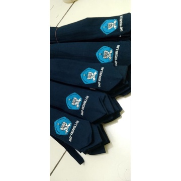 custom dasi SMA SMP dan hitam di bordir lokasi dan loggo sekolah
