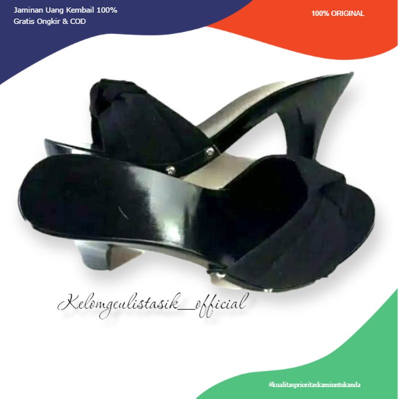 Heels sanggul hitam 7 cm