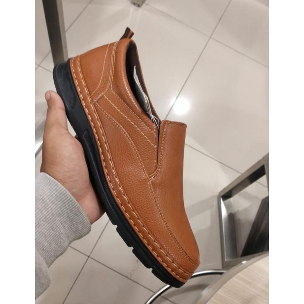 Sepatu pria Cole original