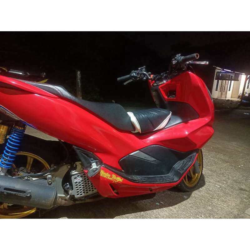 Jok tambahan buat anak khusus PCX warna hitam strip putih