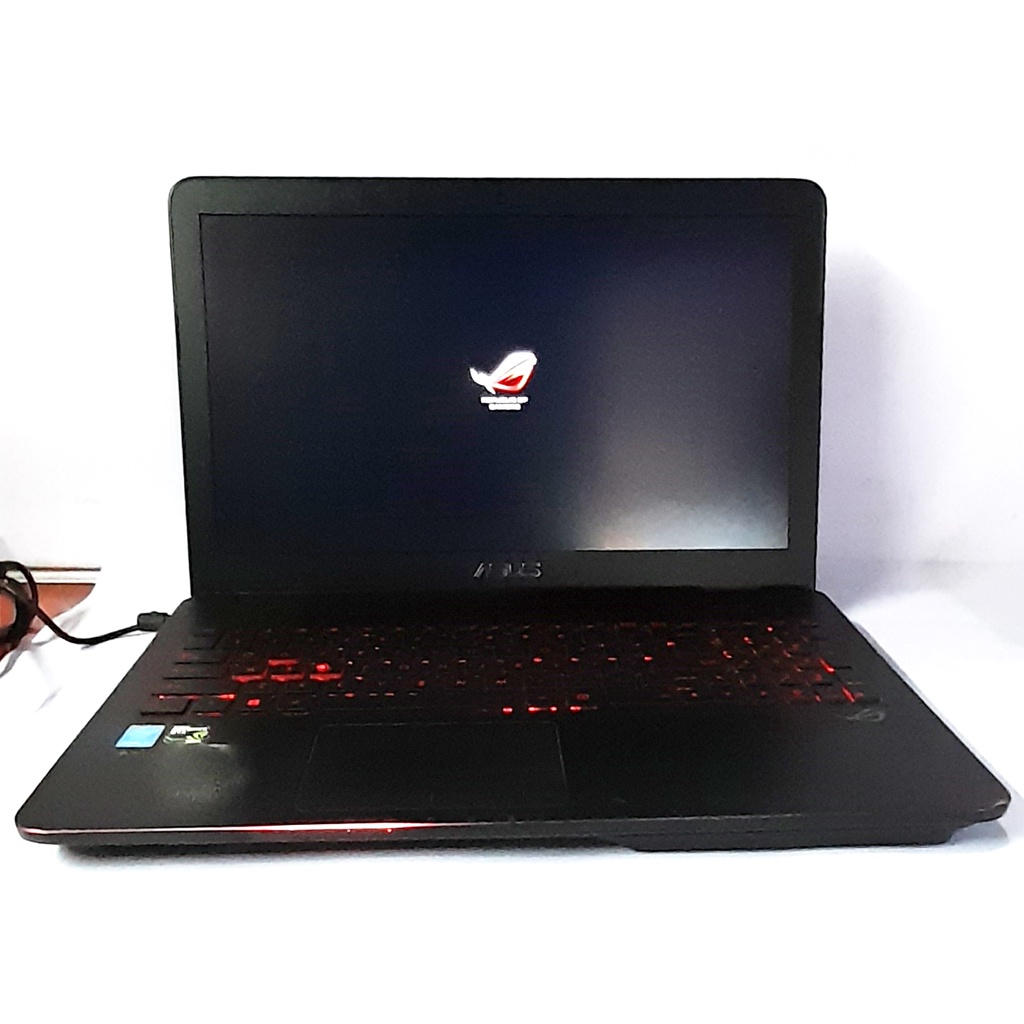 Laptop Notebok Asus ROG G551JM i7-4710HQ @2,5 Hz 12/1 TB 15" GTX 860HD