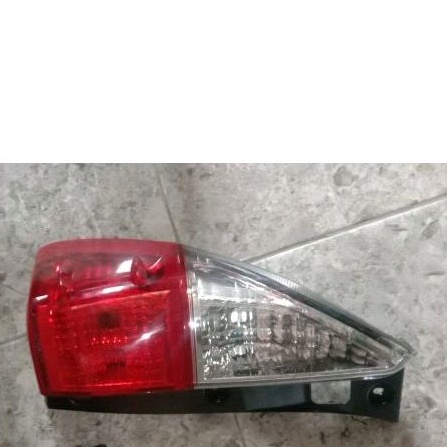 stoplamp lampu belakang innova reborn