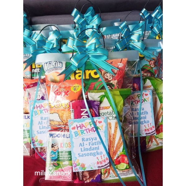 

PAKET HAMPERS PARCEL BINGKISAN Snack Ulang Tahun / Souvenir Ulang Tahun / Paket Snack Ulang Tahun Anak Termurah
