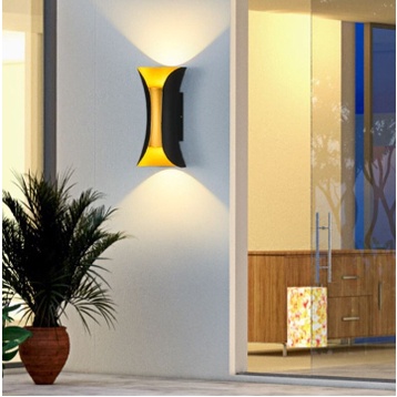 Lampu dinding led 12w 12watt pilar minimalis outdoor 2 arah gold 2arah hiatm+kuning