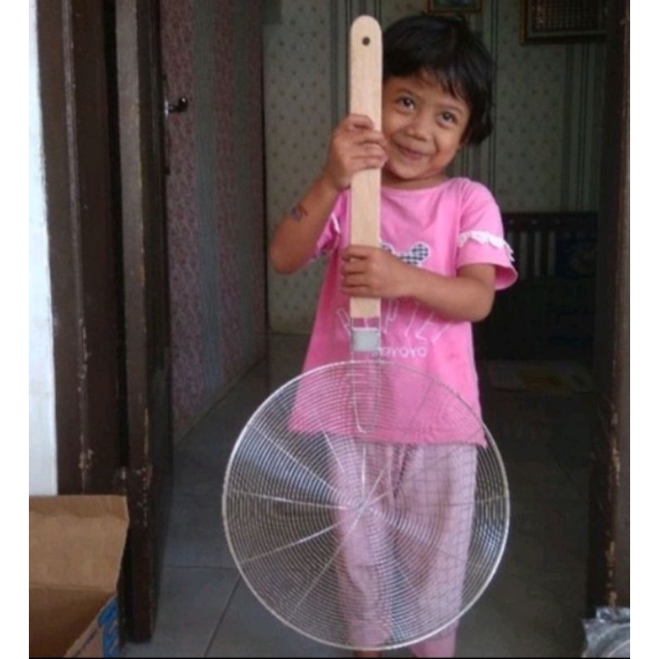 SARINGAN STAINESS JUMBO GAGANG KAYU/ SEROKAN PENGGORENGAN BESAR