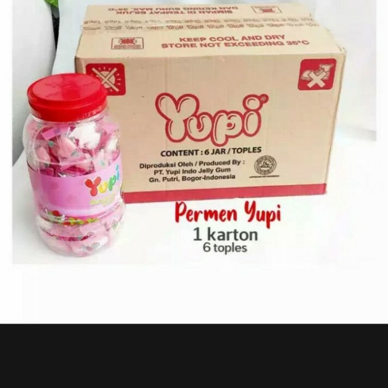 

permen yupi strawberry kiss jar 300gr toples