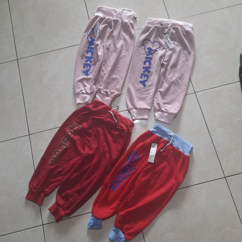 JOGGER ANAK size 5