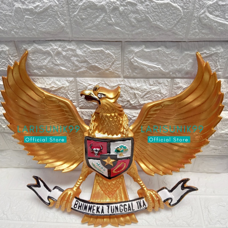 Pajangan Dinding Garuda Pancasila 3 Dimensi Fiber Hiasan Dinding Logo Burung Garuda Gold Timbul 45x45cm