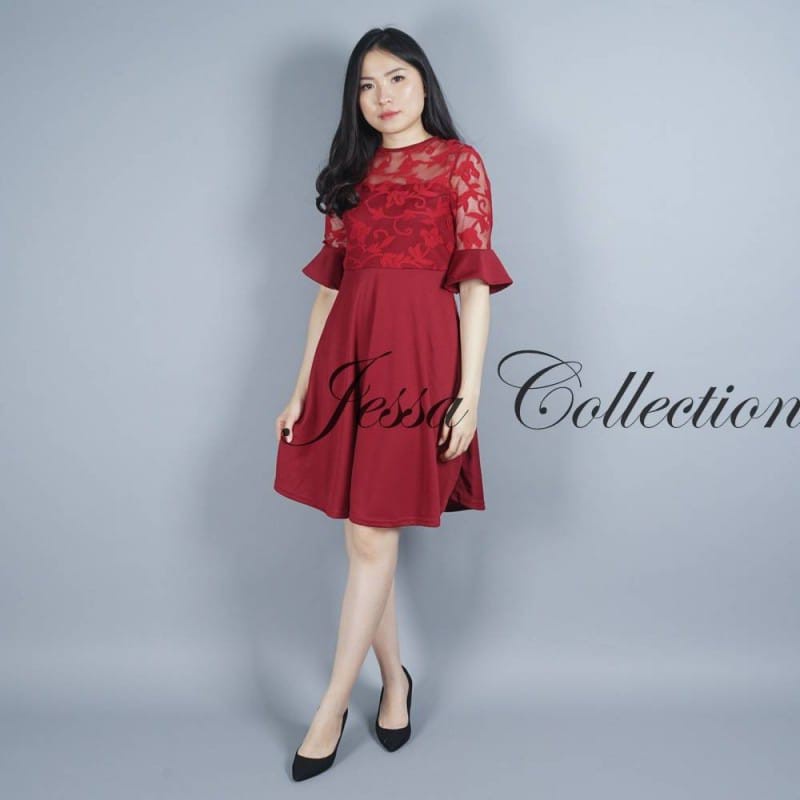 Farata Lace Dress (Second tapi masih bagus banget, hanya dipakai 1x)