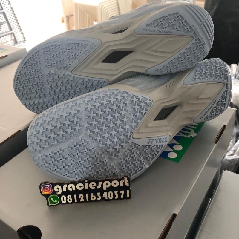 Sepatu Yonex Aerusz2 light blue wide
