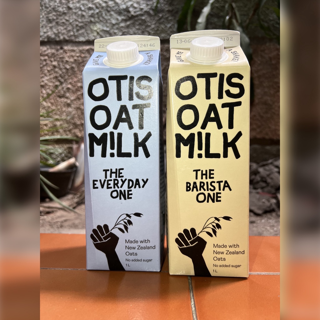 OTIS Oat Milk 1 Liter with New Zealand Oats - Susu Gandum Impor - Everyday One &amp; Barista One