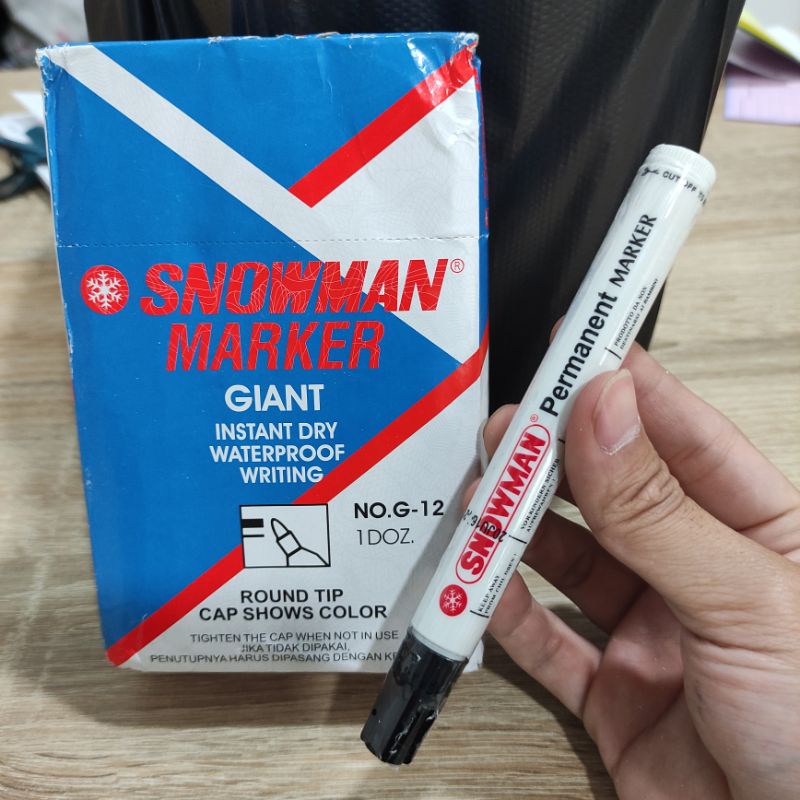 

Spidol Permanen Snowman G-12 Hitam Merah Biru