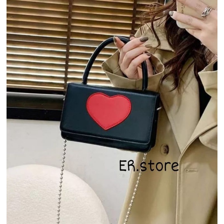 LOVE BAG,TAS SELEMPANG MINI/TAS PESTA SLINGBAG/TAS WANITA TALI RANTAI