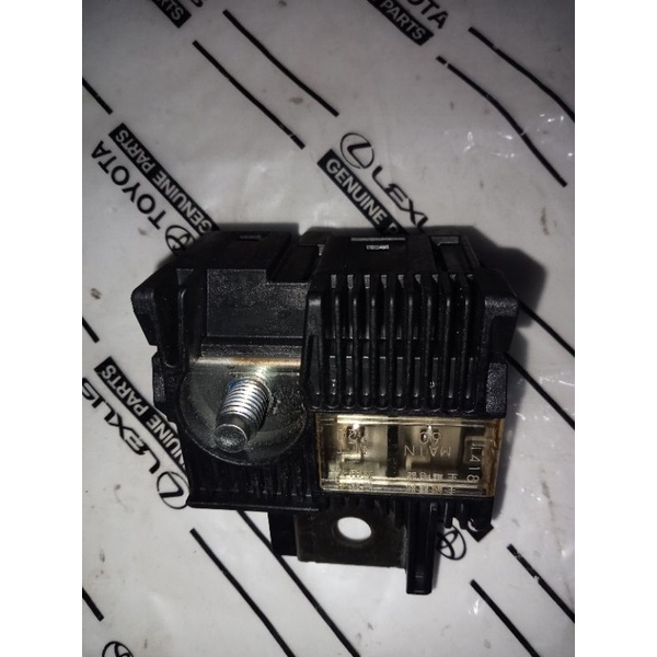 sekring acu aki toyota yaris vios limo