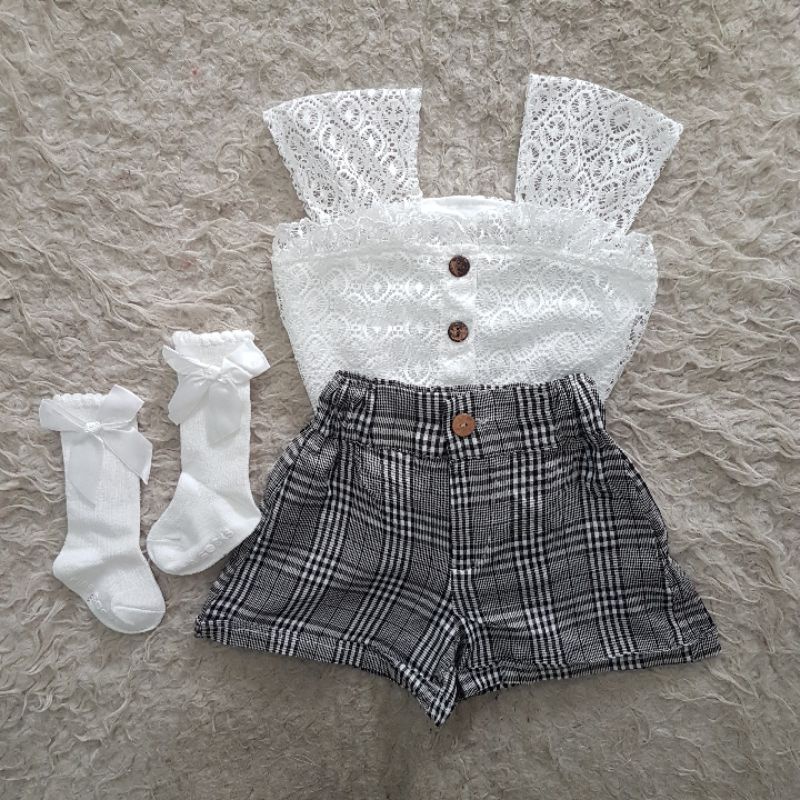 Setelan Bayi perempuan Gempita set