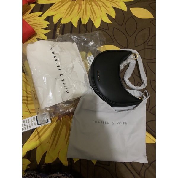 tas charles&keith original store