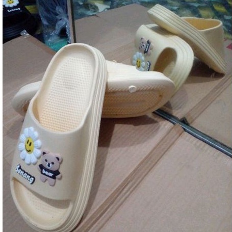 Irsoe 231 - Sendal karet Kokop Wanita Karet Tebal Motif Pita Beruang Kecil Size 37-40