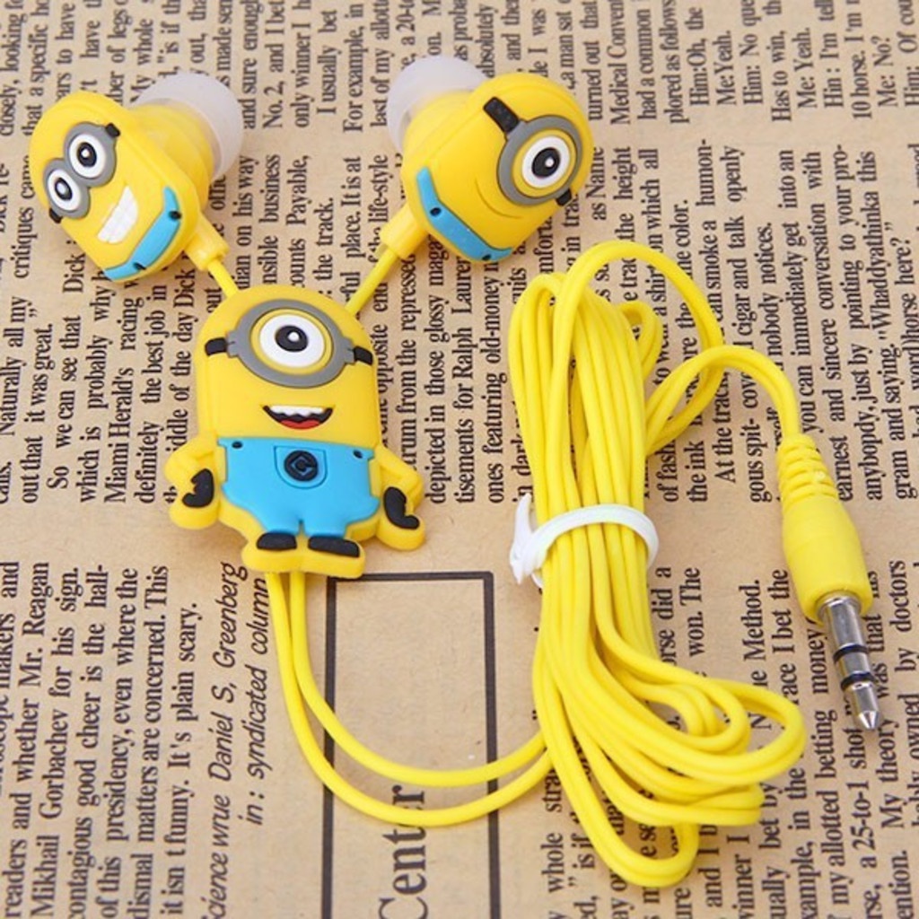 Tiga Headphone Kabel Yellow Man Kecil In Ear Earphone 3.5mm Headset