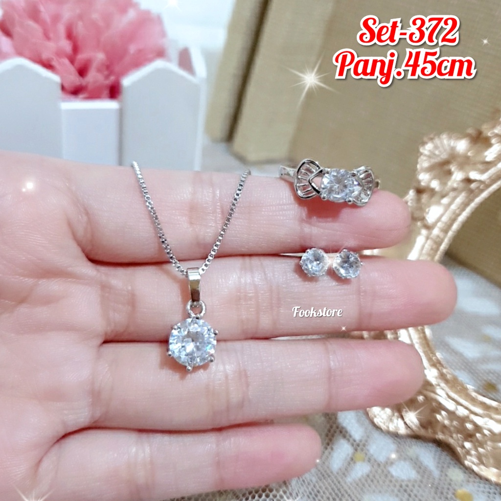 SET PERHIASAN KALUNG DEWASA 3 IN 1 TERBARU/ANTI ALERGI