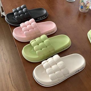 GO! SD1044 Sandal Wanita Jelly Sendal Rumahan Bahan Karet Tebal Empuk Home Slipper Anti Slip Wanita Gaya Korea