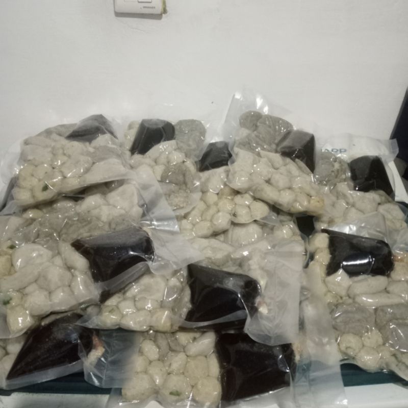 

PAKET/PEMPEK/40RB(30BJ)