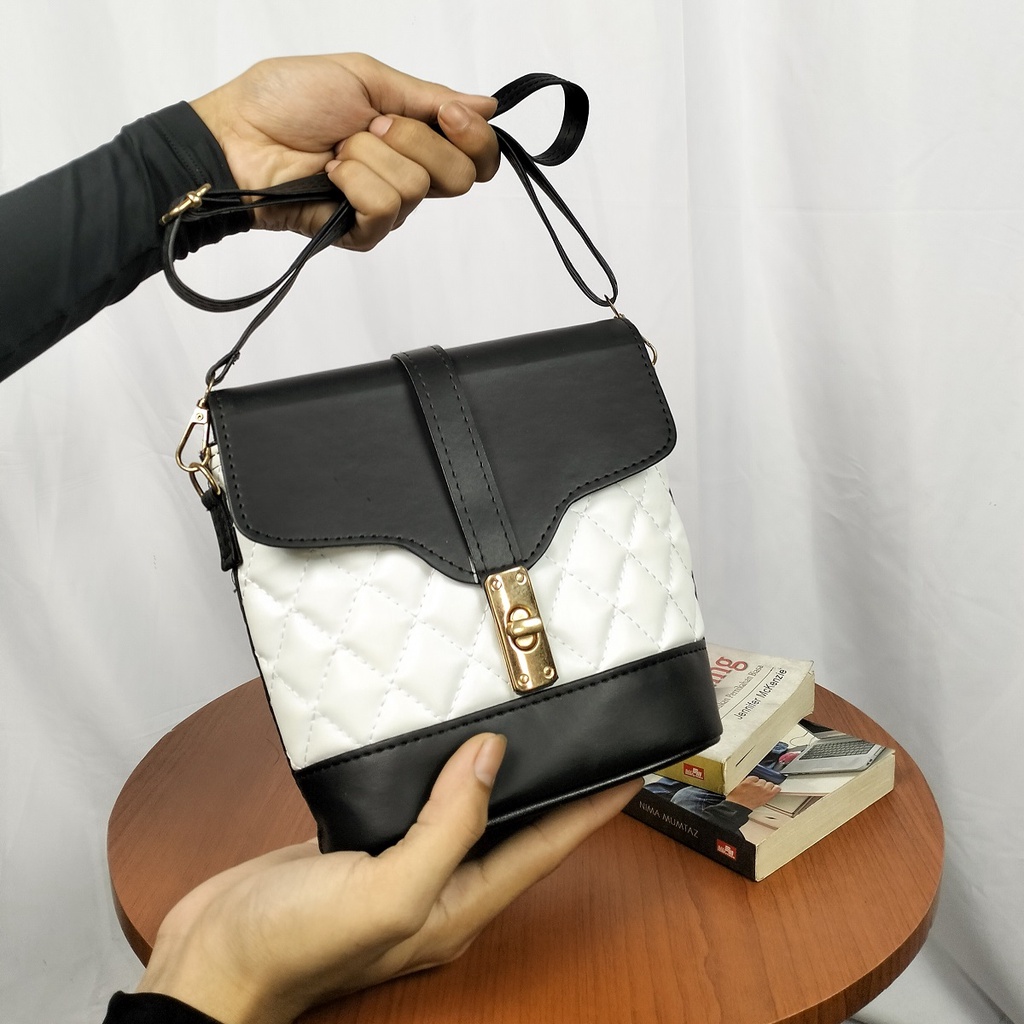 Slingbag Oliv Korean Style Tas Selempang Wanita Keren Cantik 2023