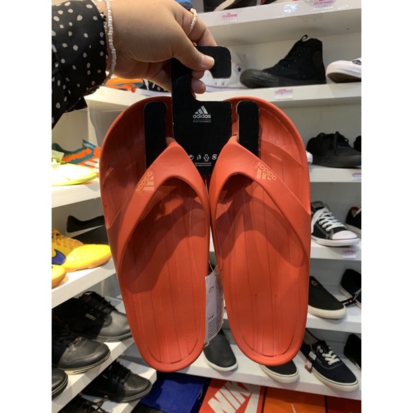 SANDAL ADIDAS - DURAMO THONG