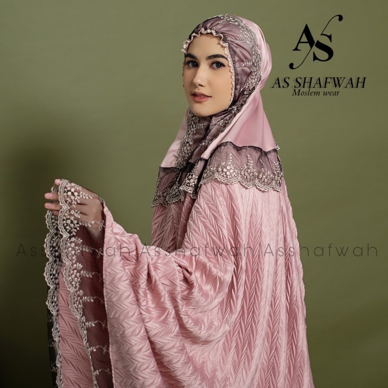 Mukena Jumbo Nayla Plisket Renda Turki