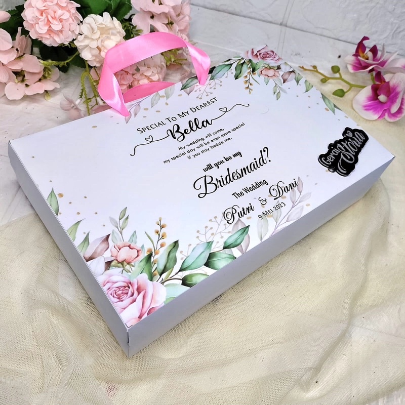 Paper bag bridesmaid 26x6x17 / paperbag bridesmaids / bridesmaids