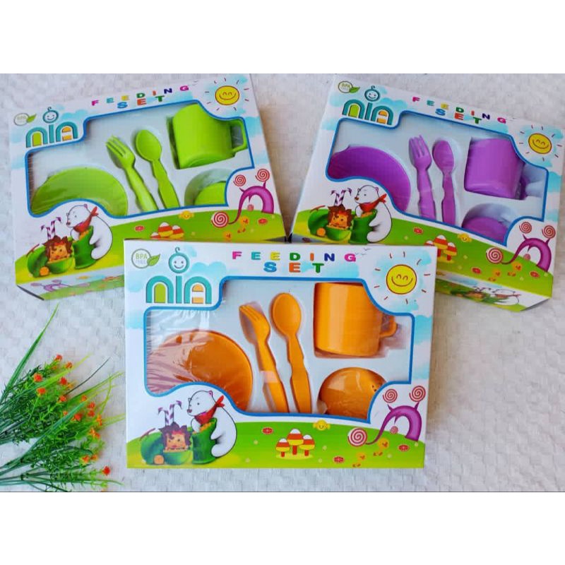 Feeding Set Nia Tempat Makan Bayi BPA Free