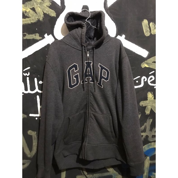 hodie gap serpa dalam