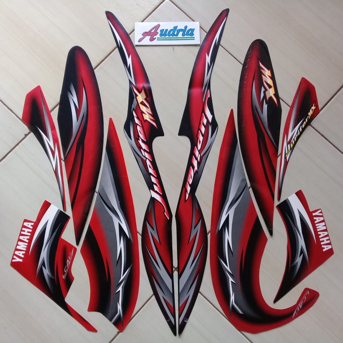 

TERLARIS | Stiker Striping Motor Yamaha Jupiter MX CW 2006 Merah