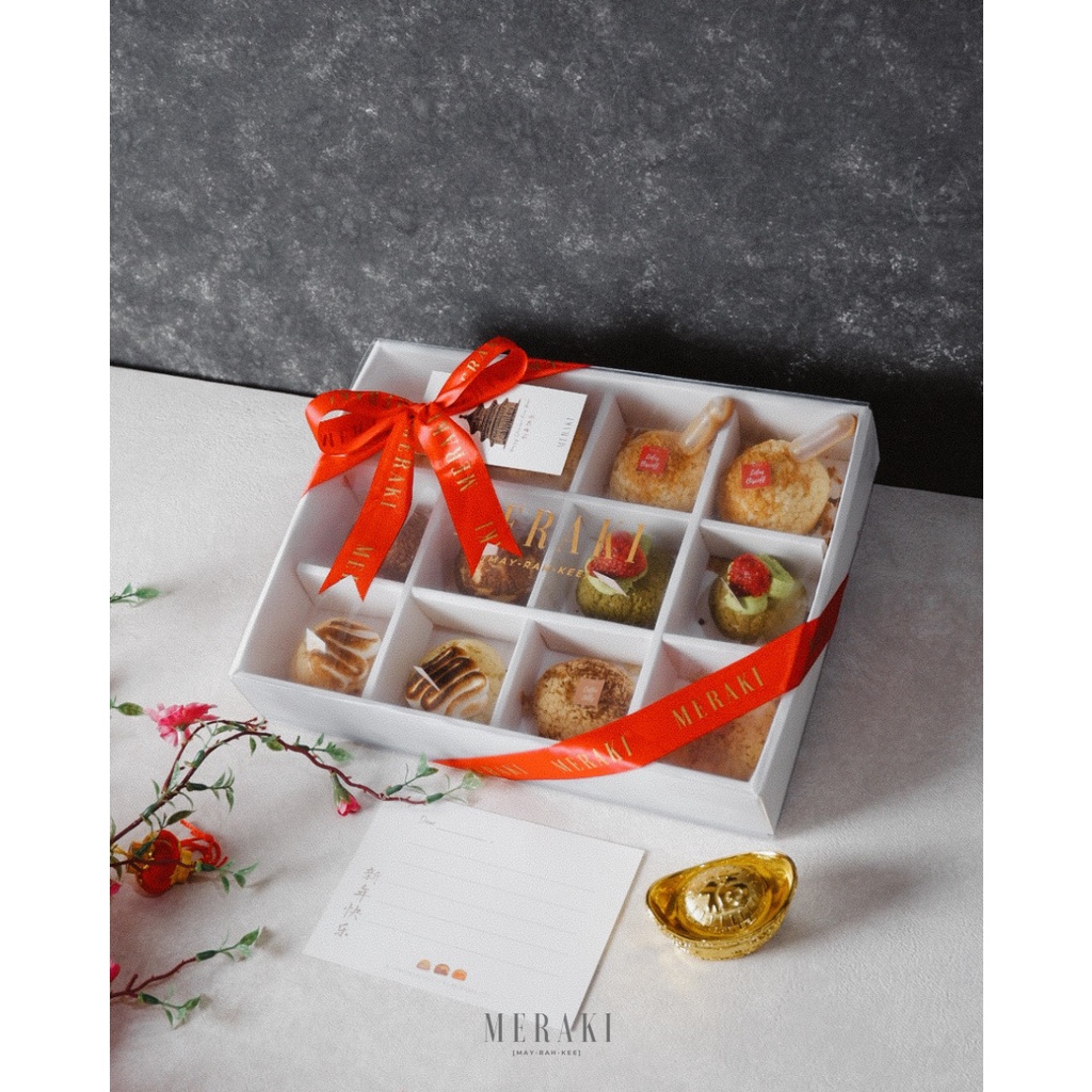 

BOX OF 12 - CHINESE NEW YEAR HAMPERS - CHOUX AU CRAQUELIN - IMLEK