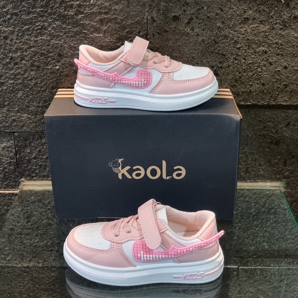 SEPATU ANAK FASHION KOTAK