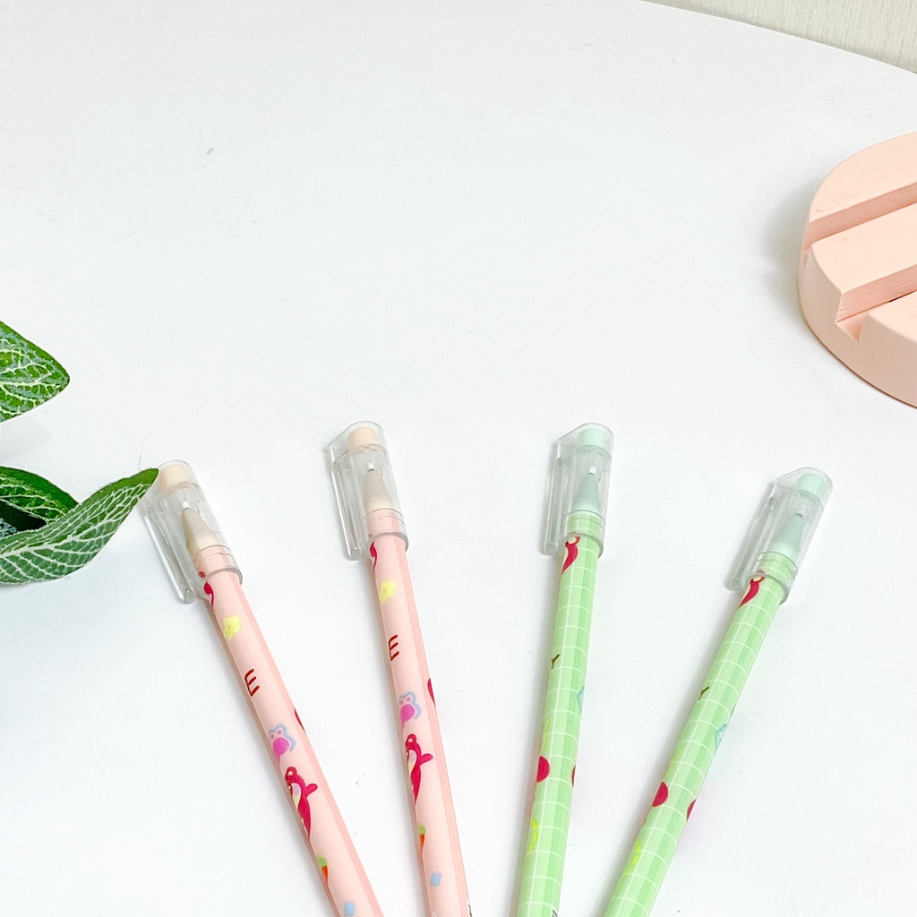 

ERASABLE PEN QIDUO LOTSO / PEN TINTA HITAM BISA DIHAPUS QIDUO MOTIF KARAKTER TOY STORY LOTSO BEAR LOTS O HUGGIN WARNA