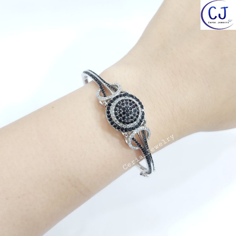 Gelang Bangle Wanita Perak Asli Silver 925 Lapis Emas Putih Model Oval Variasi Bulat Permata Hitam Keliling - Perhiasan Perak Asli