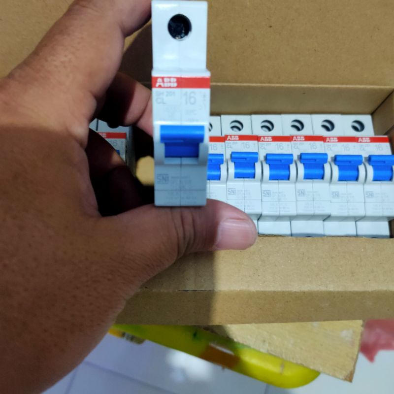 MCB ABB PLN 16ampere