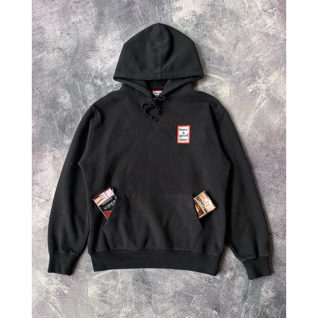 Hoodie hagt small logo