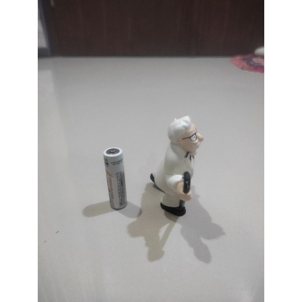 figure kolonels sanders 6