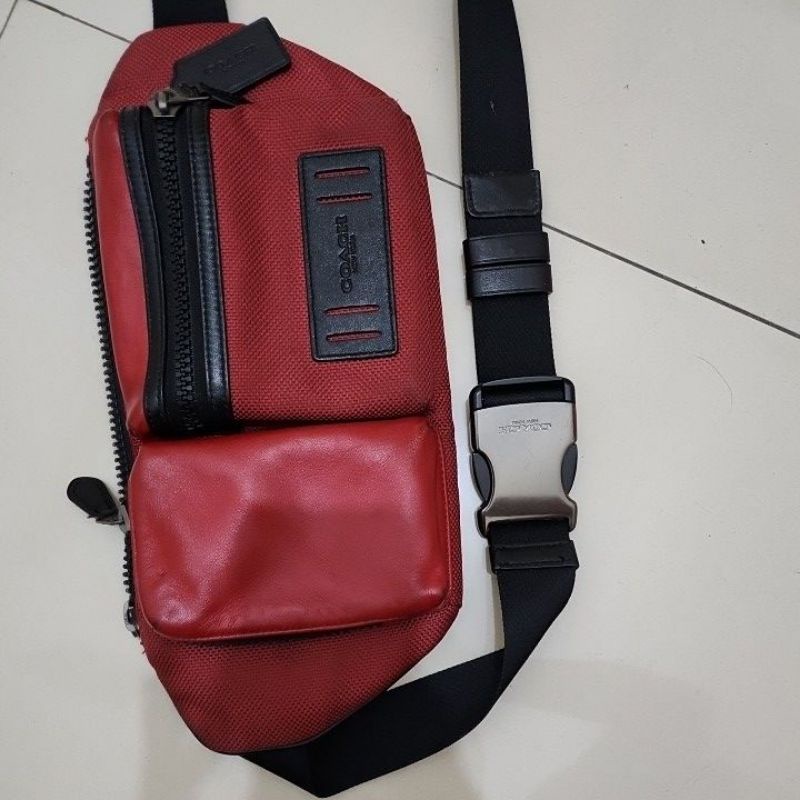 Waistbag pria Coach Authentic